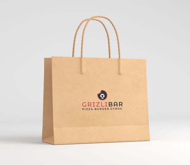 Dizajn logotipa za Grizli bar: smeđa papirnata vrećica s logotipom Grizli bara na bijeloj podlozi